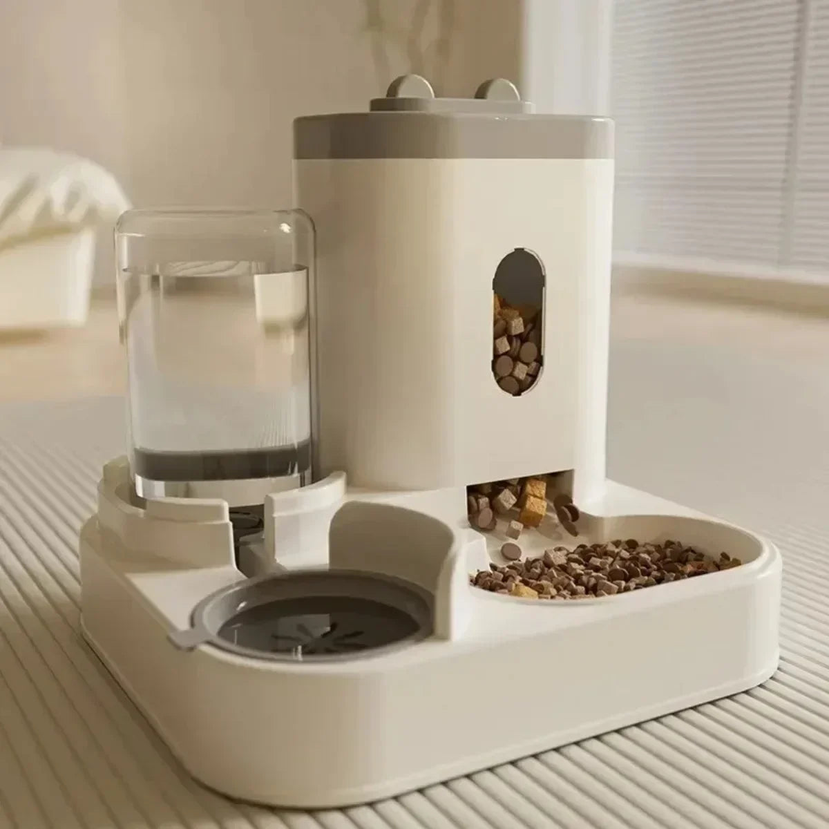 Alimentador Automático com Bebedouro - Casa589B